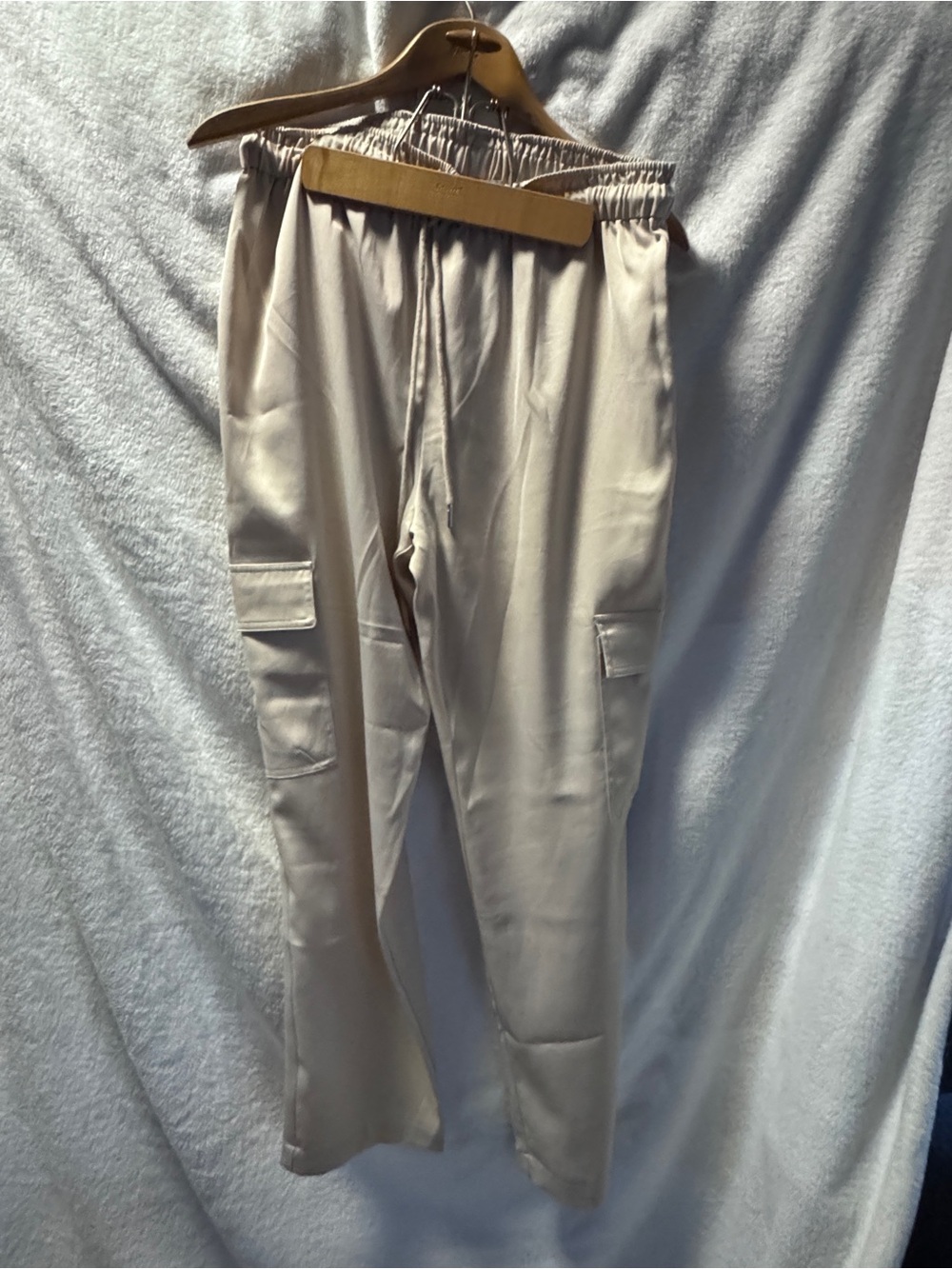 Women’s Beige Cargo Jogger Pants - Elastic Waist